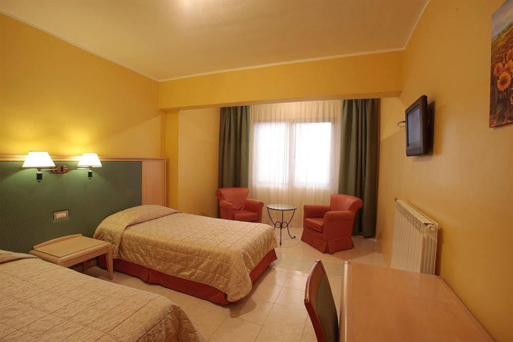 Hotel Capracotta Extérieur photo