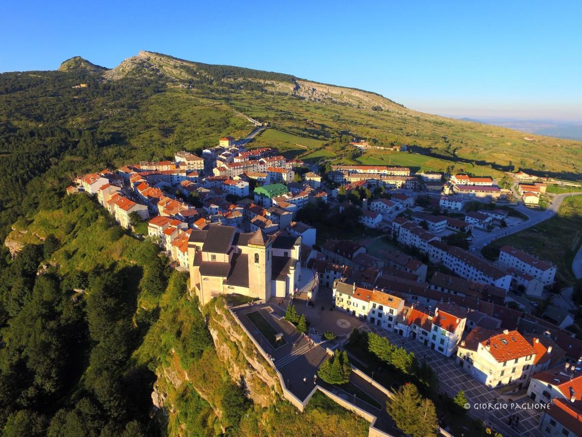 Hotel Capracotta Extérieur photo